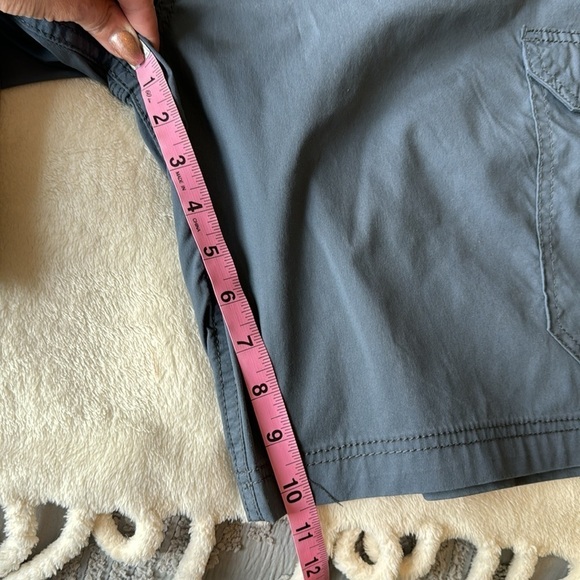 Men’s Lee Performance Series Extreme Motion Cargo shorts - size 42 blue/gray NWT - Picture 5 of 11